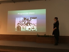 Women working on Eniac