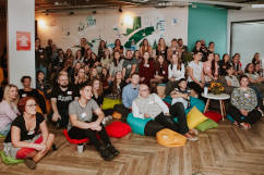 Group photo during lighting talks on Rails Girls Warsaw